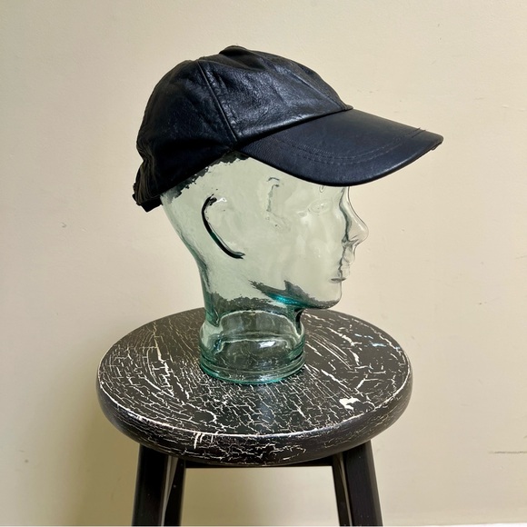 Vintage Accessories - Leather Baseball Hat